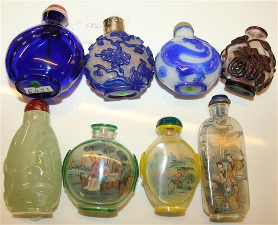 8 glass snuff bottles - various